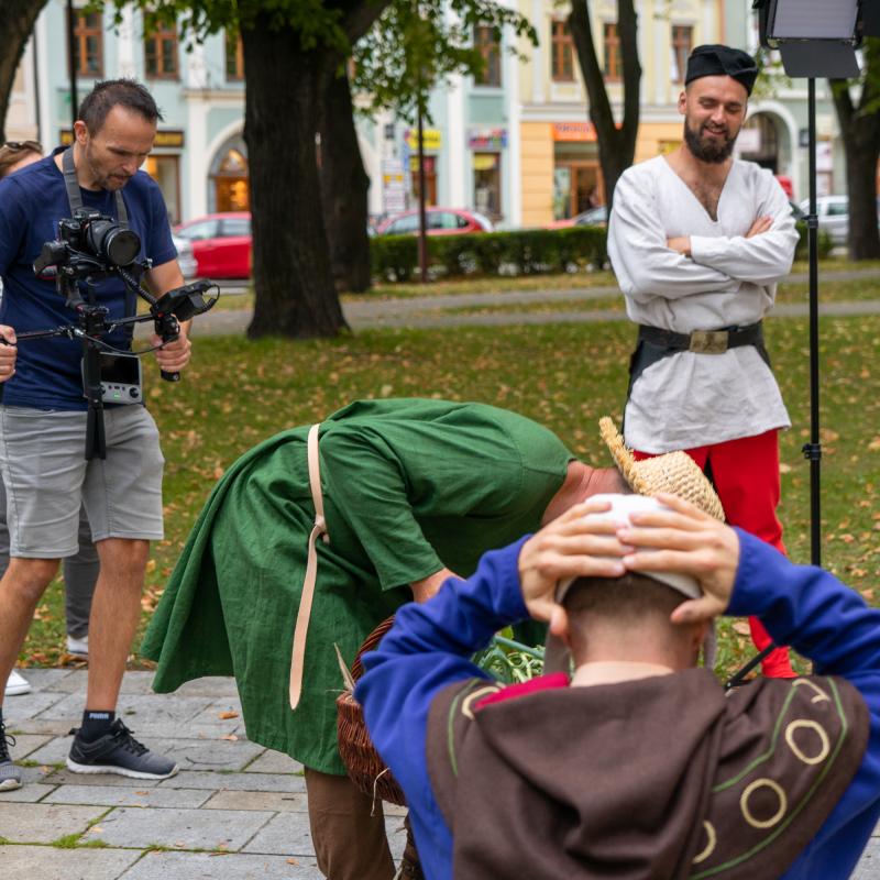 Dokumentačné fotografie z natáčania filmu a videí v rámci projektu Múzeum v pohybe a obraze