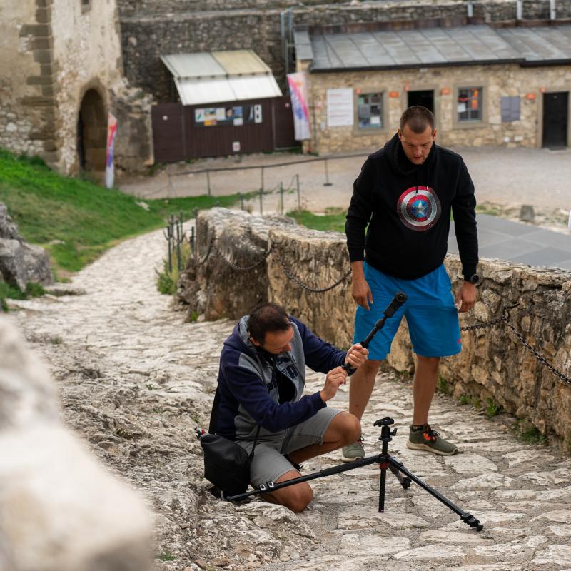 Dokumentačné fotografie z natáčania filmu a videí v rámci projektu Múzeum v pohybe a obraze